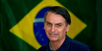 Βραζιλία: Ο Πρόεδρος Bolsonaro βγάζει ελεύθερους σκοπευτές στους δρόμους