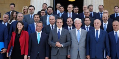 Στερείται αφηγήματος η κυβέρνηση Μητσοτάκη - Πολιτική η διαχείριση της οικονομικής κρίσης μέχρι το 2022 - Μόνο με εθνική ήττα θα χάσει την κυριαρχία της