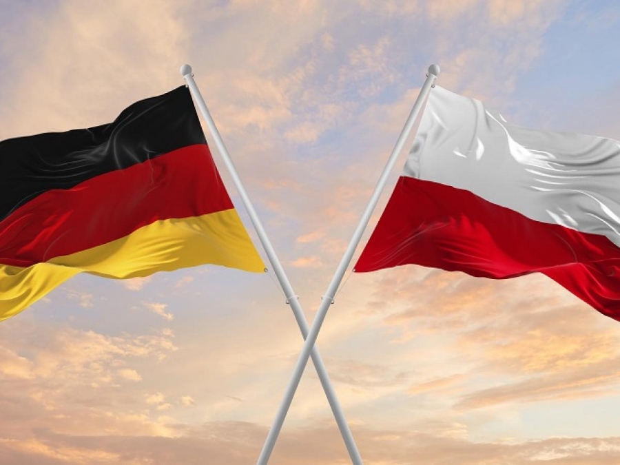 Η Πολωνία δηλώνει έτοιμη να βοηθήσει την Γερμανία να αποδεσμευτεί από το ρωσικό πετρέλαιο