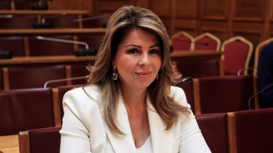 Παπακώστα: Η ανισότητα των φύλων είναι μια θεμελιώδης αποτυχία των πολιτικών και οικονομικών μας συστημάτων