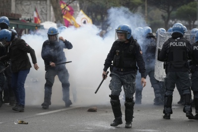 ﻿Ιταλία: Συγκρούσεις διαδηλωτών - αστυνομίας στη Βιτσέντσα, σε διαμαρτυρία κατά της πολιτικής του Ισραήλ
