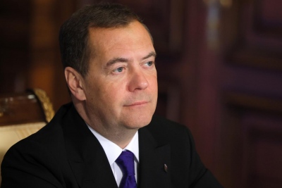 Κάλεσμα Medvedev προς Γερμανούς: Απαλλαχθείτε από τον Merz, έχει εξελιχθεί στον πιο ανίκανο καγκελάριο