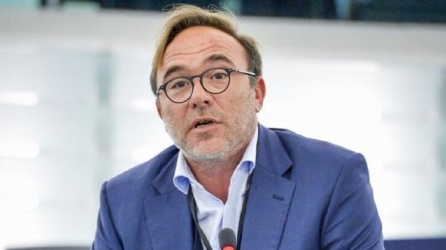 Ερώτηση Πέτρου Κόκκαλη στην Κομισιόν με αφορμή το νομοσχέδιο για το νερό