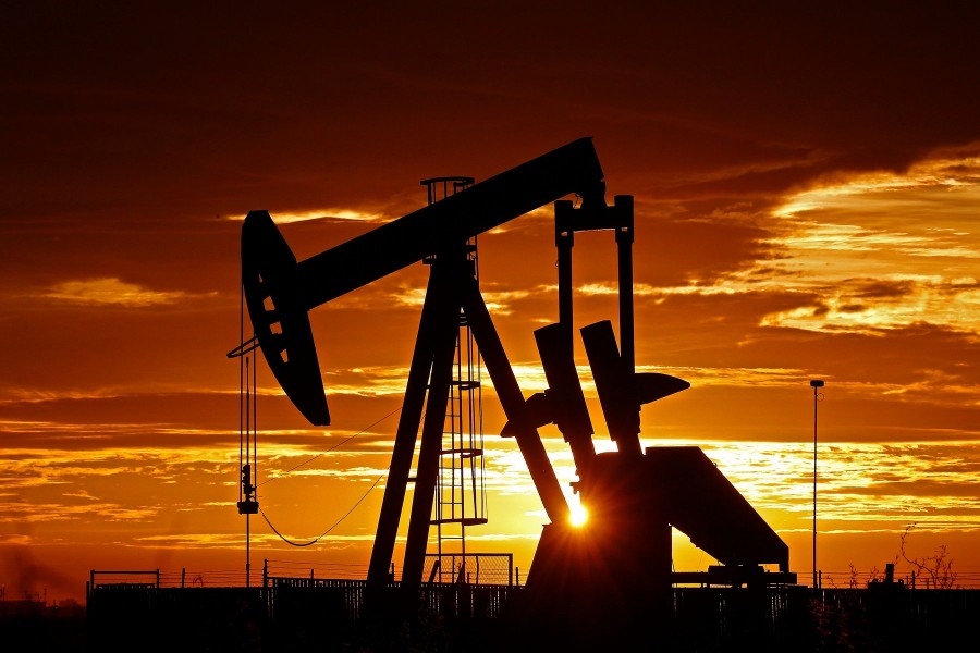 «Βουτιά» στο πετρέλαιο, στο -3,3% και κάτω από 40 δολ. το WTI – Πτώση 1,3% στο Brent