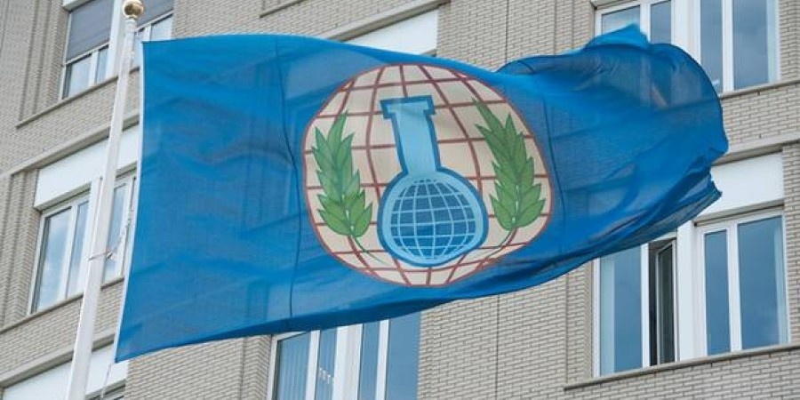 Για πρώτη φορά, ο ΟΑΧΟ υποδεικνύει το συριακό καθεστώς ως υπεύθυνο για επιθέσεις με χημικά όπλα