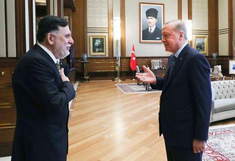 Αιφνιδιαστική συνάντηση Erdogan με Sarraj (Λιβύη) στην Κωνσταντινούπολη  - Τι συζήτησαν