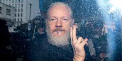 Λευκός Οίκος: O Trump δεν γνώριζε ότι ο Assange επρόκειτο να συλληφθεί στο Λονδίνο
