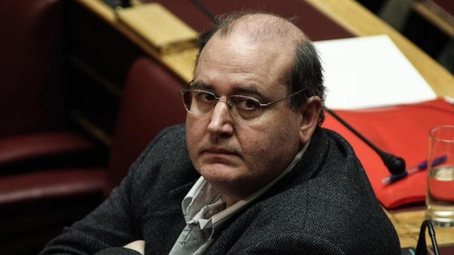 Φίλης για «άνοιγμα» Τσίπρα: Η Αριστερά δεν μπορεί να εκπροσωπήσει τον χώρο του Κέντρου