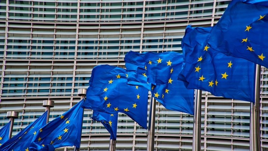 Κομισιόν: Δώδεκα μύθοι για τον πόλεμο της Ρωσίας στην Ουκρανία