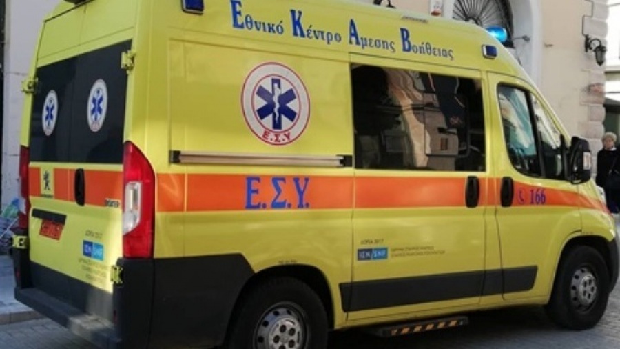Δύο νεκροί σε σύγκρουση βυτιοφόρου με φορτηγό στο Κορωπί