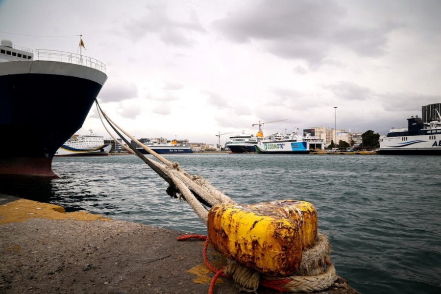 ΠΝΟ: Απεργία την Πέμπτη 5/3 για απεγκλωβισμό των ναυτικών από τη Μέση Ανατολή