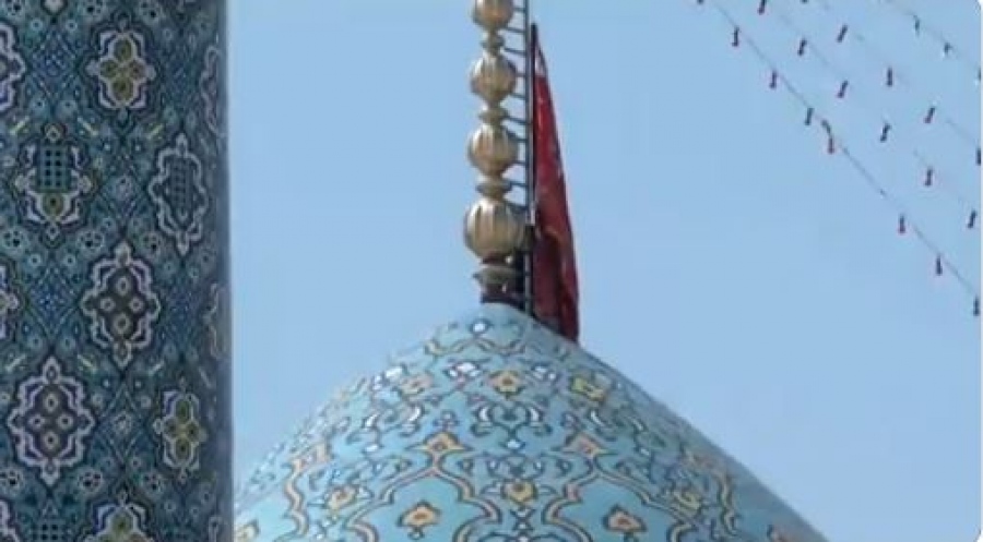 Η «σημαία της εκδίκησης» κυματίζει στην Qom: Κήρυξη πολέμου Ιράν κατά Ισραήλ - Χιλιάδες διαδηλωτές ζητούν αντίποινα