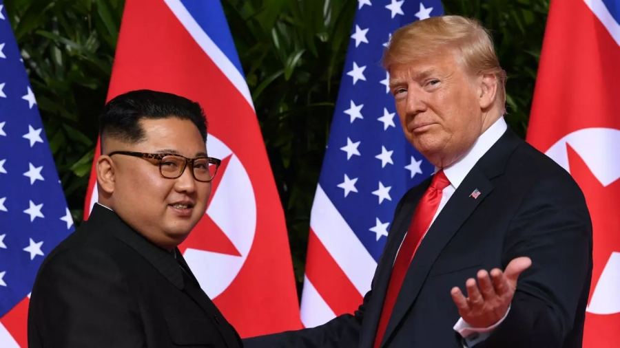 BBC: Ο Trump πρότεινε στον Kim να επιστρέψει στη Βόρεια Κορέα με το προεδρικό Air Force One
