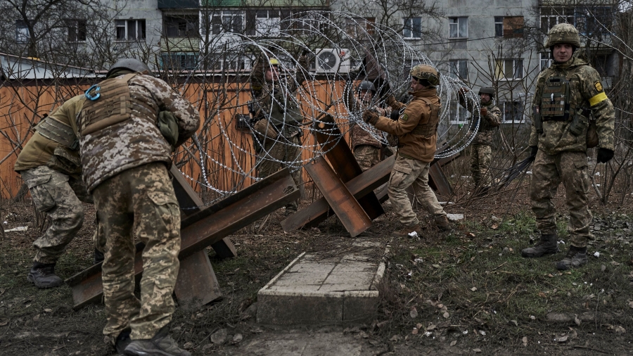 Σοκ στο Bakhmut – Οι Ουκρανοί χρησιμοποιούν ανήλικα παιδιά στις μάχες – Κατάφωρη παραβίαση του διεθνούς δικαίου