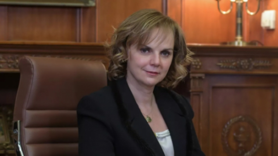 Χριστίνα Παπακωνσταντίνου, Υποδιοικήτρια ΤτΕ: «Η ανάγκη θεσμικού πλαισίου για τα κρυπτοστοιχεία»