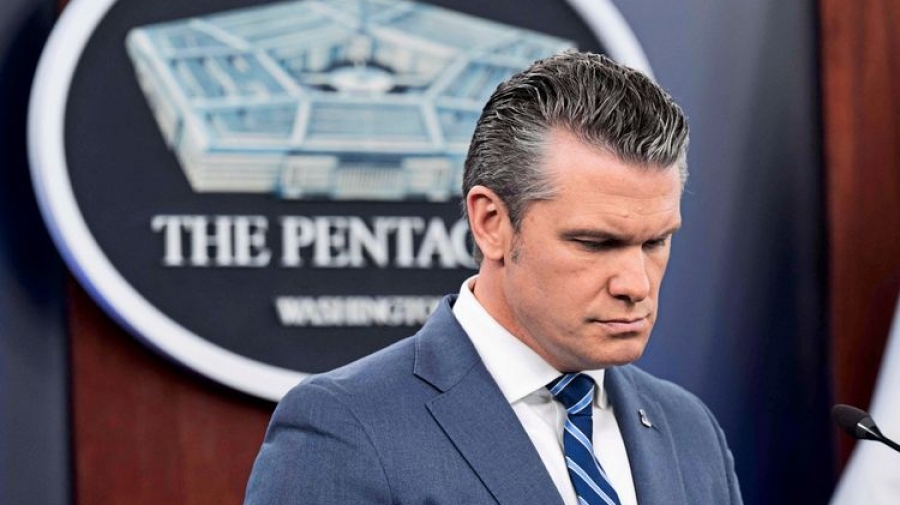 Ρωσικό καρφί στον αμήχανο υπουργό Πολέμου των ΗΠΑ: Λες τον πόλεμο με το Ιράν άδικο, επειδή απλά τον έχασες