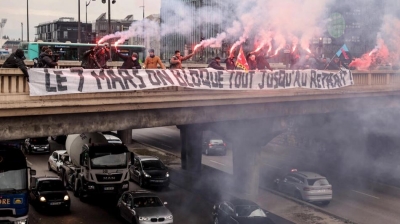 Μετωπική συνδικάτων - Μacron για το συνταξιοδοτικό - Στους δρόμους της Γαλλίας πάνω από 1 εκατ. διαδηλωτές