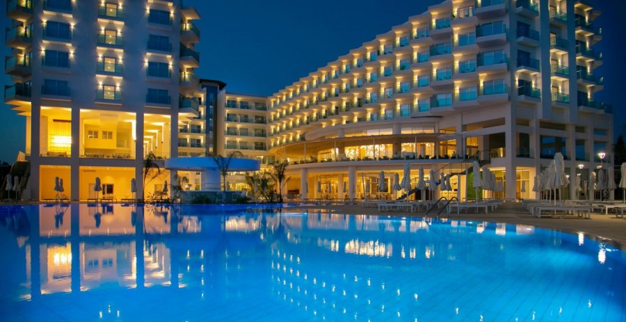 Οι ξενοδόχοι είναι πρόθυμοι να πουλήσουν τις τουριστικές τους μονάδες - Τι αναφέρει η Χ. Τετράδη (Ξενοδοχειακό Επιμελητήριο) στο BN