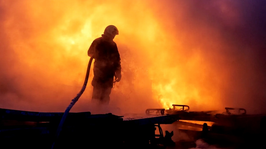 Πανευρωπαϊκό χάος: Η ΕΕ εξαπέλυσε υβριδικό πόλεμο στην Ουγγαρία με ουκρανικά drones - Με στρατεύματα απαντά ο Orban