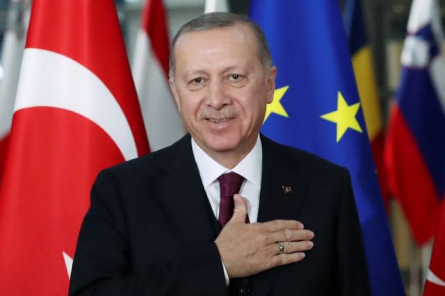Erdogan:  Ο Macron ηγείται του αντι-ισλαμικού μετώπου – Συμμαχία  των μουσουλμανικών κρατών κατά της Δύσης