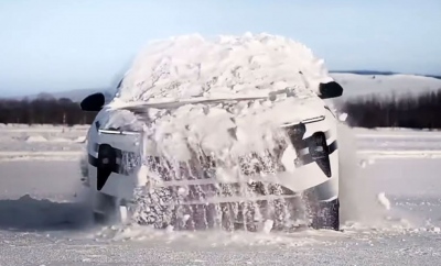 Οι Κινέζοι κάνουν τα ηλεκτρικά να χορεύουν