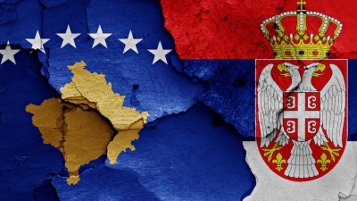 Τύμπανα πολέμου και πάλι στα Βαλκάνια – Έντονη ανησυχία ΕΕ και ΝΑΤΟ για Σερβία και Κόσοβο που είναι με το δάκτυλο στη σκανδάλη