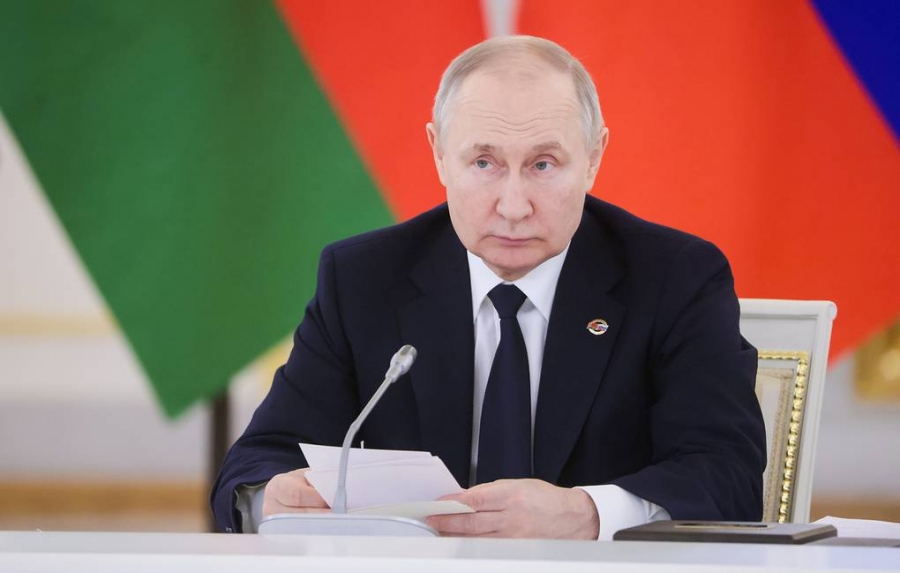 Σκληρή επίθεση Putin σε Zelensky και Ουκρανία: Είναι βάναυσοι – Σκοτώνουν οι ίδιοι τους Ουκρανούς στρατιώτες που παραδίδονται