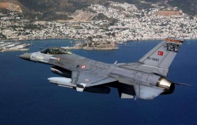 Τριάντα παραβιάσεις στο Αιγαίο από τουρκικά μαχητικά