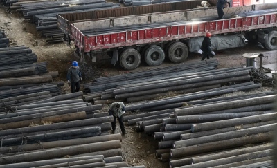 Σε γραμμή Trump και η Γαλλία – Η Κίνα καταστρέφει τη βιομηχανία, να μπουν εμπορικοί φραγμοί αλλιώς θα αφανιστούμε