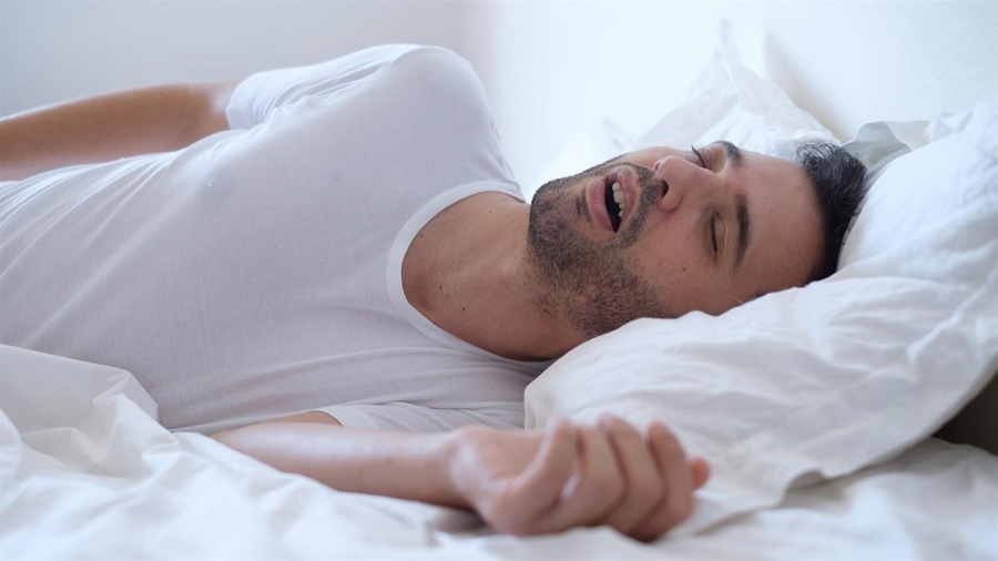 Σύνδρομο Αποφρακτικής Άπνοιας στον ύπνο: Συμπτώματα, διάγνωση & θεραπεία