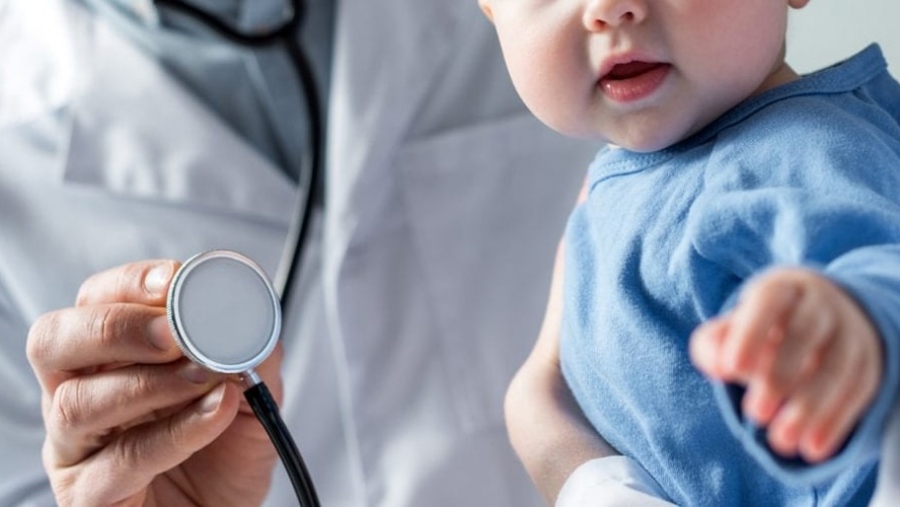 Αμυγδαλές και αδενοειδείς εκβλαστήσεις στα παιδιά