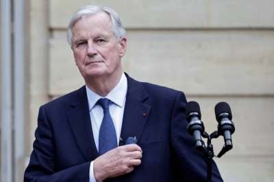 Επίσημο… σε δημοσιονομική κρίση η Γαλλία – Απειλείται η επιβίωση του Michel Barnier