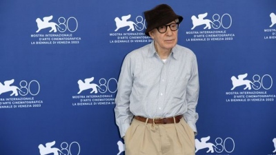 «Ντροπή» - Έξαλλοι με τον Woody Allen οι Ουκρανοί, πήγε σε ρωσικό φεστιβάλ κινηματογράφου