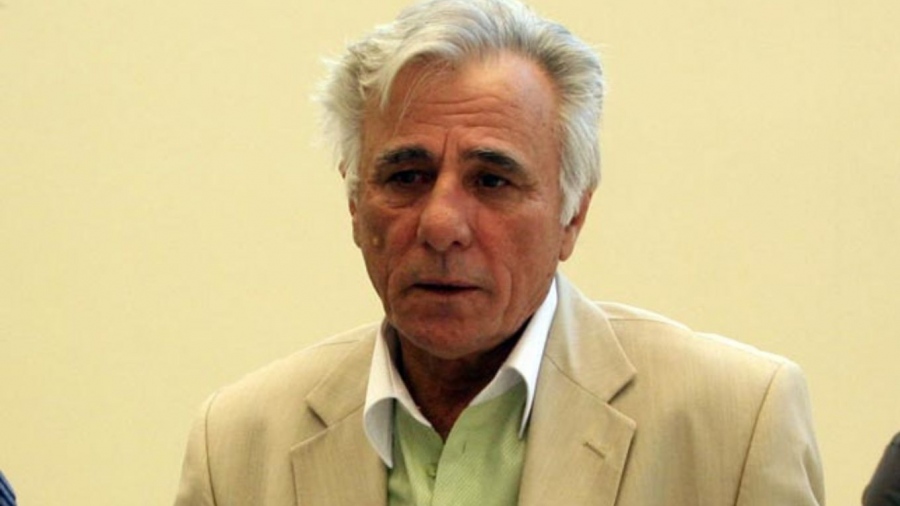 Απεβίωσε ο δημοσιογράφος, Σπύρος Καρατζαφέρης