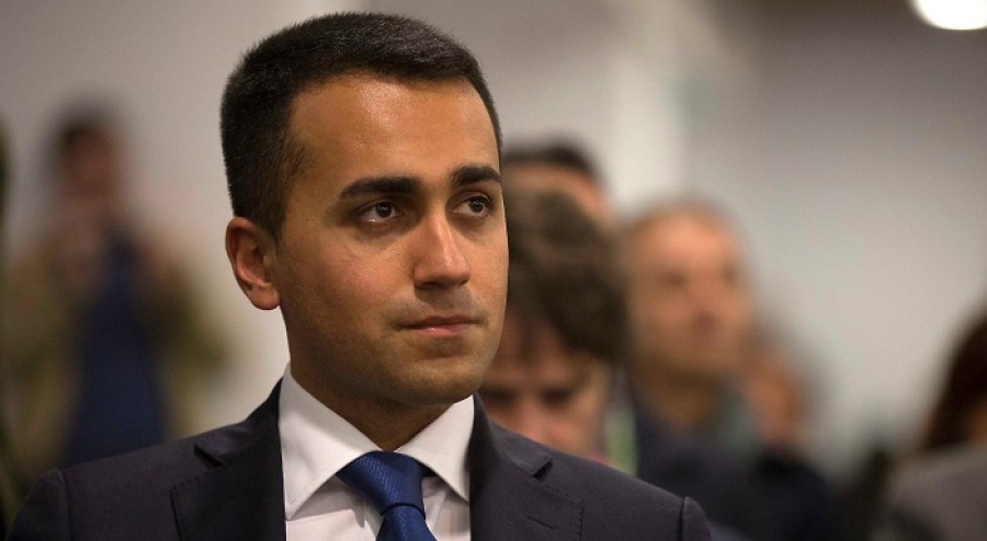 Di Maio (Κίνημα 5 Αστέρων): Εάν χρειαστεί, είμαστε έτοιμοι εγώ και ο Salvini να μείνουμε εκτός κυβέρνησης