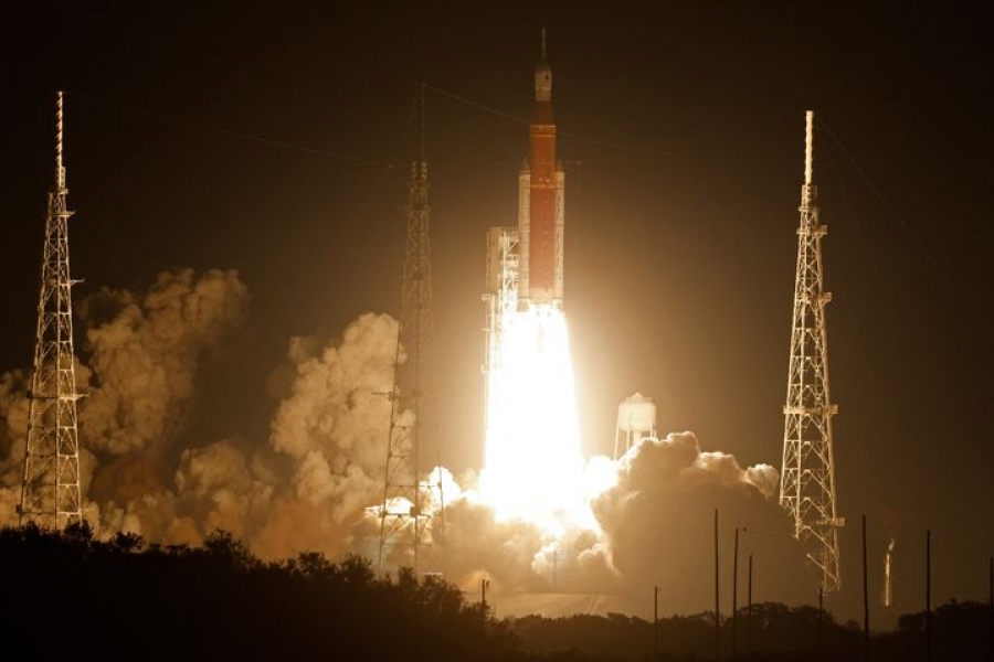 NASA: Εκτοξεύθηκε ο ισχυρότατος πύραυλος Artemis 1 προς τη Σελήνη - Ο εκκωφαντικός ήχος και διάδοχος του ιστορικού Apollo