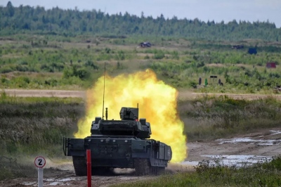 Οι Ρώσοι διαπερνούν τα όπλα του ΝΑΤΟ, όπως το... καυτό μαχαίρι το βούτυρο - Ανεκτίμητη αξία τανκς και πυροβολικό, το υπερόπλο