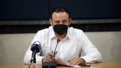 Μαγιορκίνης: Δεν αποκλείω να χρειαστεί τρίτη δόση για όλους – Τι είπε για το νέο εμβόλιο που «χτυπά» τις μεταλλάξεις