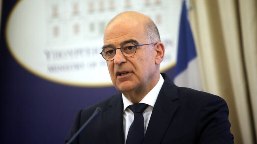 Στις Βρυξέλλες για την έκτακτη σύνοδο των ΥΠΕΞ της ΕΕ ο Δένδιας - Πυρά της Λιβύης κατά της Ελλάδας