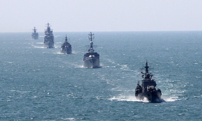 Πρόταση φωτιά για Μαύρη Θάλασσα: Πλοία και αεροσκάφη του ΝΑΤΟ να συνοδεύουν εμπορικά με ουκρανικά σιτηρά