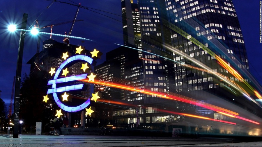 Draghi: Δημοσιονομική ένωση και ενιαίος προϋπολογισμός για την Ευρωζώνη - Θα διαρκέσει πολύ το νέο QE - Οι αντίπαλοι του ευρώ απέτυχαν