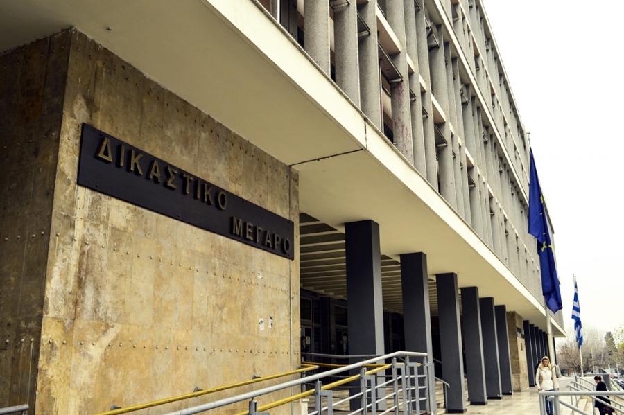 Στον ανακριτή οι 13 συλληφθέντες για συμμετοχή σε δουλεμπορικά κυκλώματα – Μετέφεραν μετανάστες με συνολικό όφελος 500.000 ευρώ