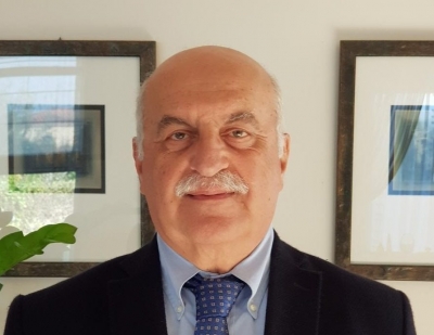 Τζανάκης: Προς 11.000 κρούσματα ημερησίως, δεν φαίνεται η κορύφωση του κύματος της πανδημίας