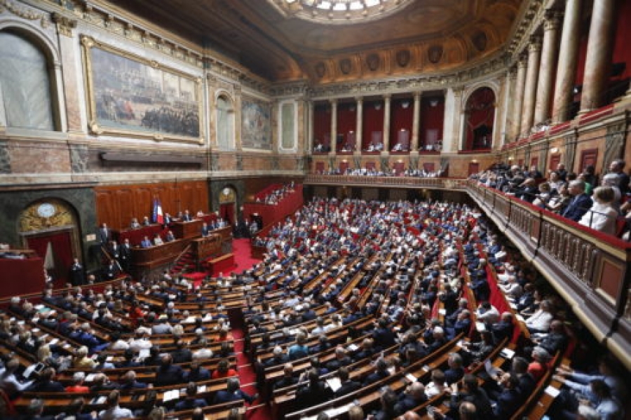 Γαλλία: Τη Δευτέρα (20/3) αρχίζει η συζήτηση για τις προτάσεις μομφής κατά της κυβέρνησης