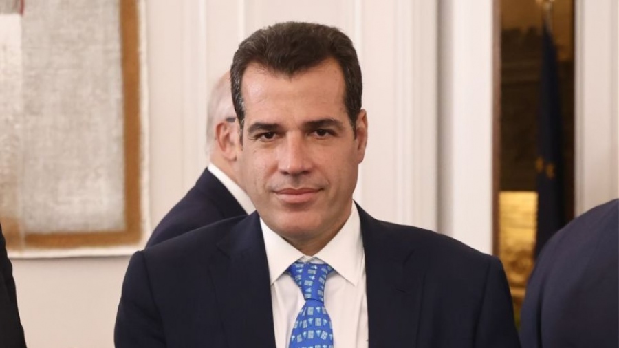 Πλεύρης: Επανεξέταση ασύλου στους Σύρους και ανάγκη αύξησης των επιστροφών παράνομων μεταναστών