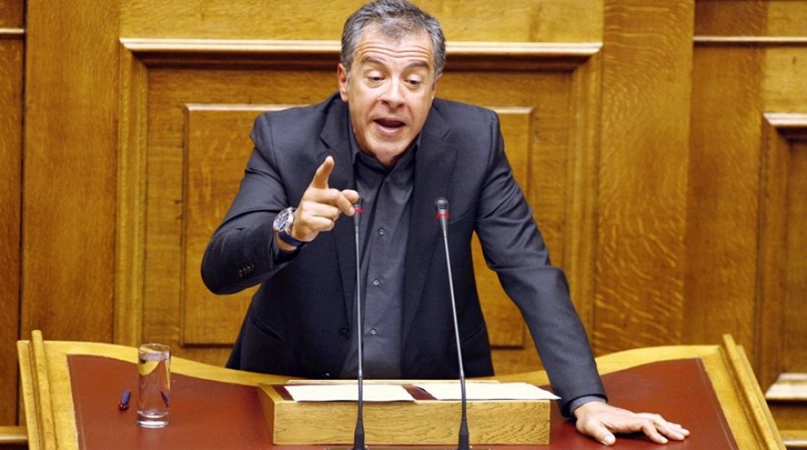 Θεοδωράκης: Προσβλητικό παιχνίδι κολοκυθιάς παίζει η κυβέρνηση με την ημερομηνία των αυτοδιοικητικών εκλογών