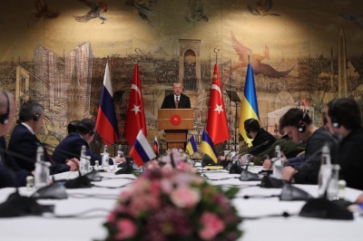 Περιορισμένες προσδοκίες στις επαφές Ρωσίας – Ουκρανίας (29-30/3) – Μήνυμα Erdogan για κατάπαυση, παρών ο Abramovich
