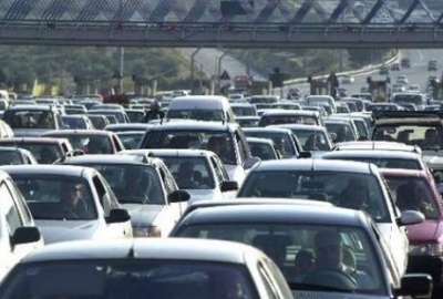 Την παράταση για τα τέλη αναμένουν σήμερα οι ιδιοκτήτες οχημάτων