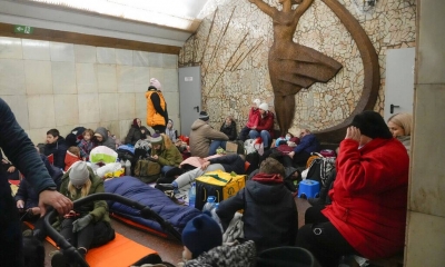 Οι χώρες της Ανατολικής Ευρώπης υποδέχονται γυναίκες και παιδιά πρόσφυγες από την Ουκρανία