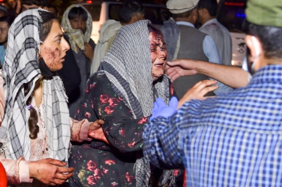 Μακελειό στο Αφγανιστάν: Ξεπέρασαν τους 100 οι νεκροί, 13 Αμερικανοί μεταξύ των θυμάτων - Το ISIS ανέλαβε την ευθύνη